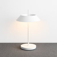 Creative Nordic metal bedside lamp 2024
