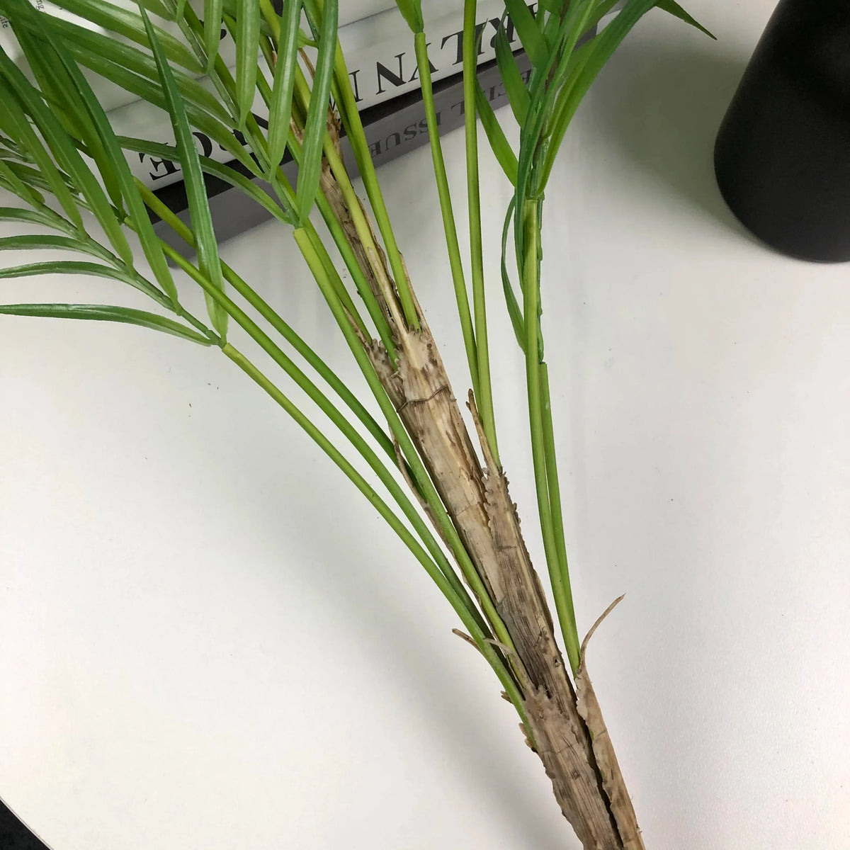 Bouquet of artificial palm trees for festive Hawaiian decoration - view 3