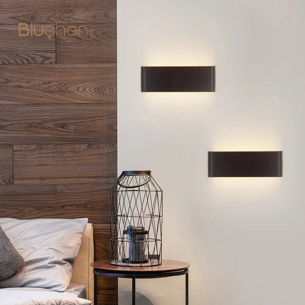 Modern led wall sconce for elegant interior lighting - view 4