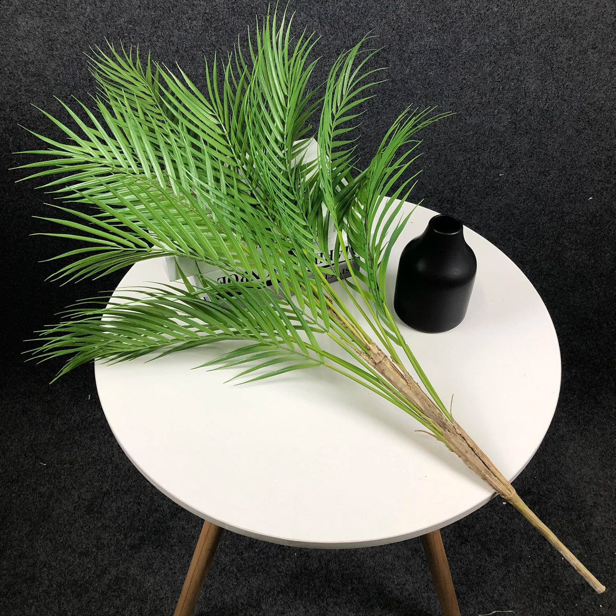 Bouquet of artificial palm trees for festive Hawaiian decoration - view 6