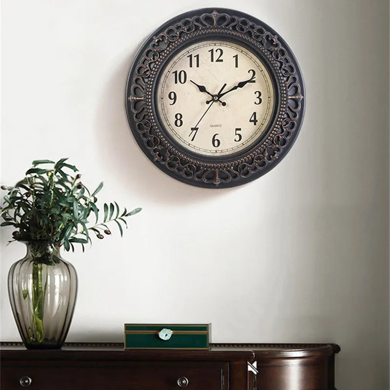 Vintage silent decorative wall clock with 3D pattern - view 4