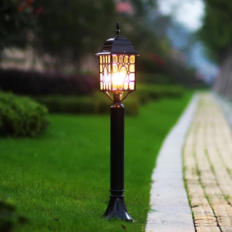 Waterproof outdoor lamp for park and road garden - view 2