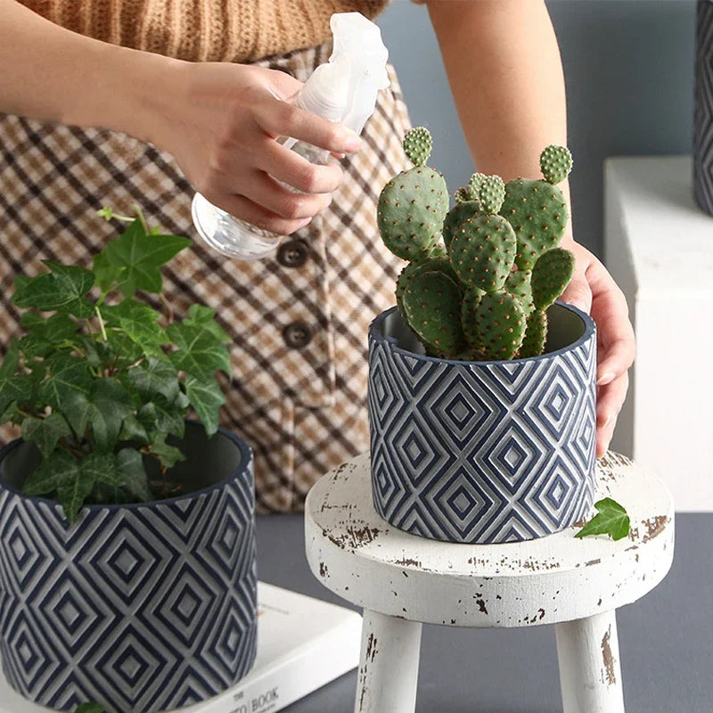 Silicone mould to make decorative flower pots - view 4