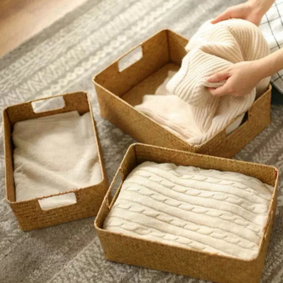 Woven sea-ring basket for storage and decoration