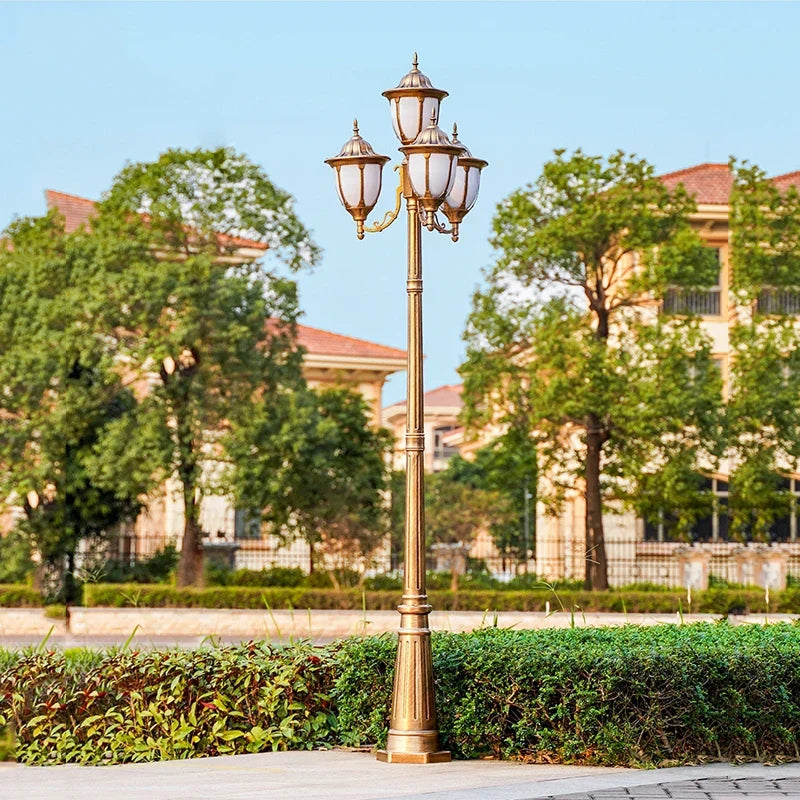 European four-head outdoor waterproof garden lamp - view 10