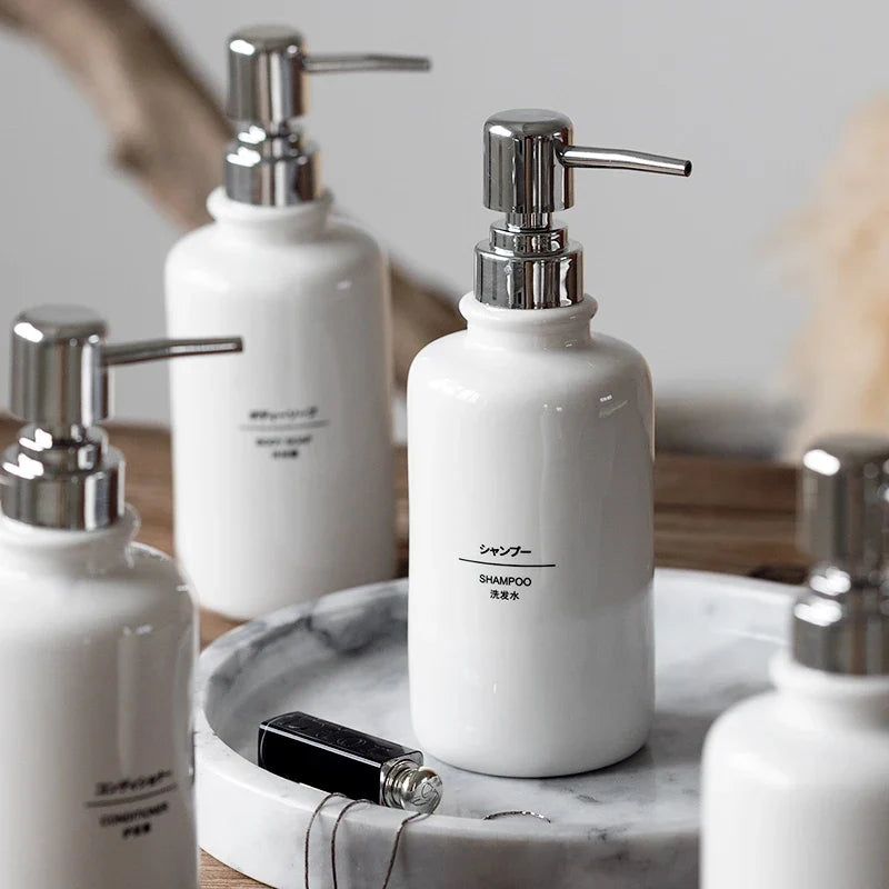 Bathroom accessories in white ceramic Nordic design - view 2