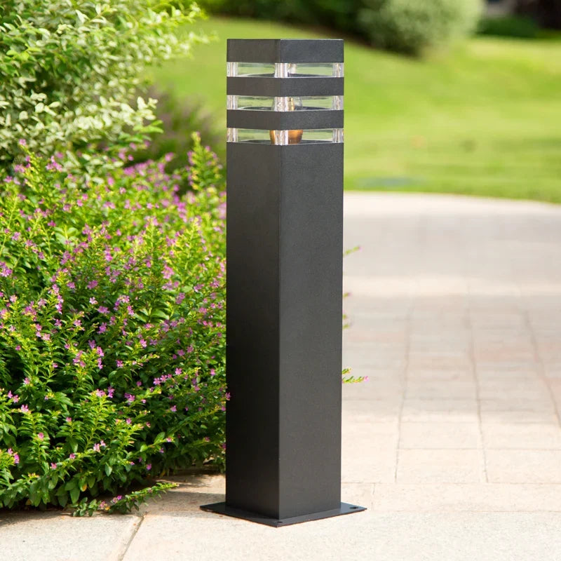 Outdoor led lamp in aluminium for garden and gate lighting - view 4