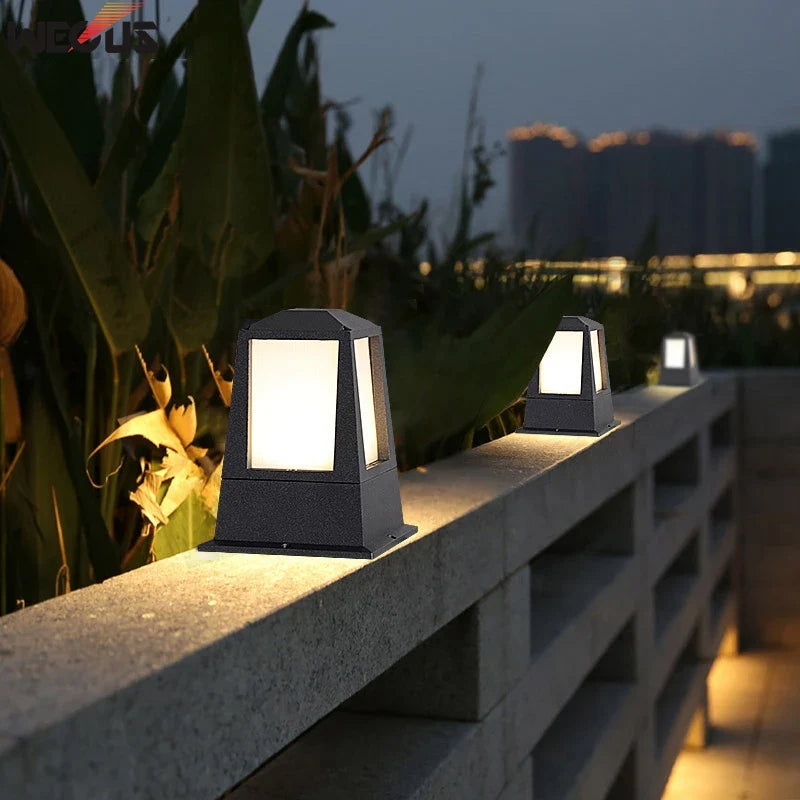 Waterproof column lamp for outdoor garden lighting - view 3