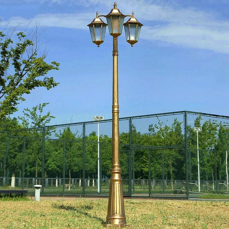 Heavy aluminium floor lamp for outdoor garden lighting - view 3
