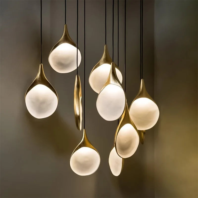 Modern spoon-shaped pendant light for retro decoration