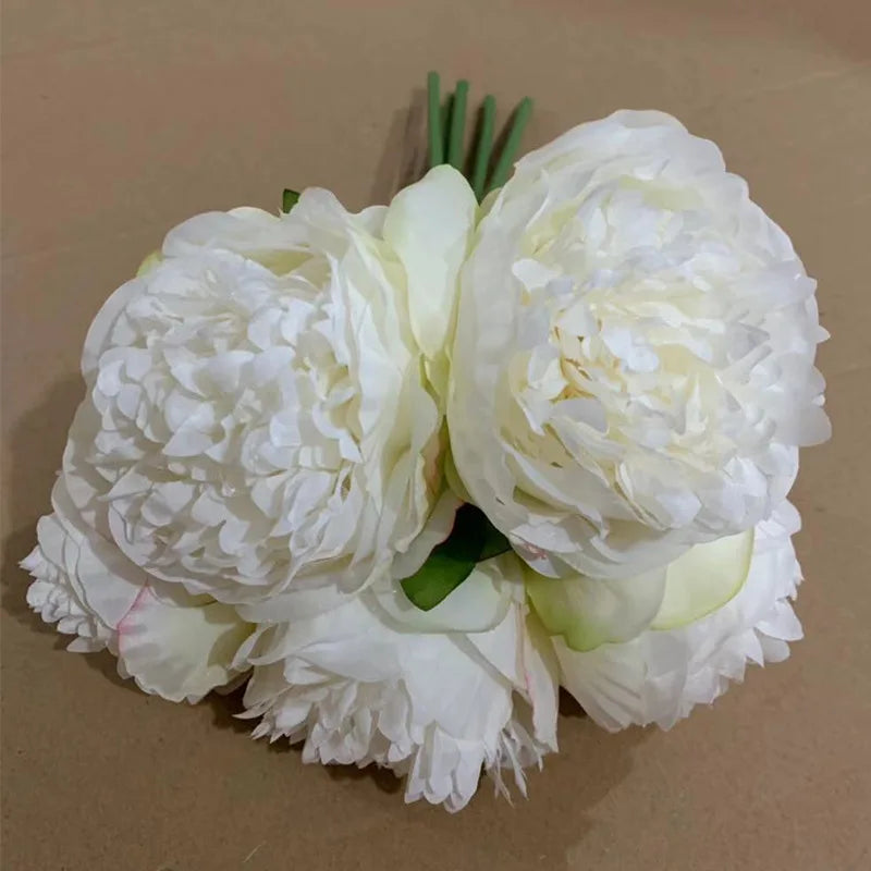 Bouquet of 5 artificial silk peonies for decoration - White