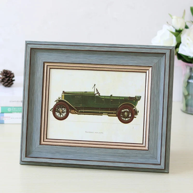 Vintage American picture frame for decoration and gift - J / 7 inches