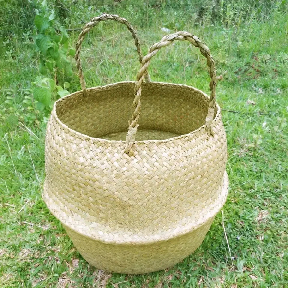 Wicker hanging basket for storage and decoration - view 3