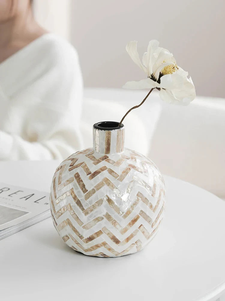 Ahunderjiaz-French Vintage Shell Vase, Living Room Countertop, Flower Arrangement, Home Decorations, Photography Props, 2024 - view 4