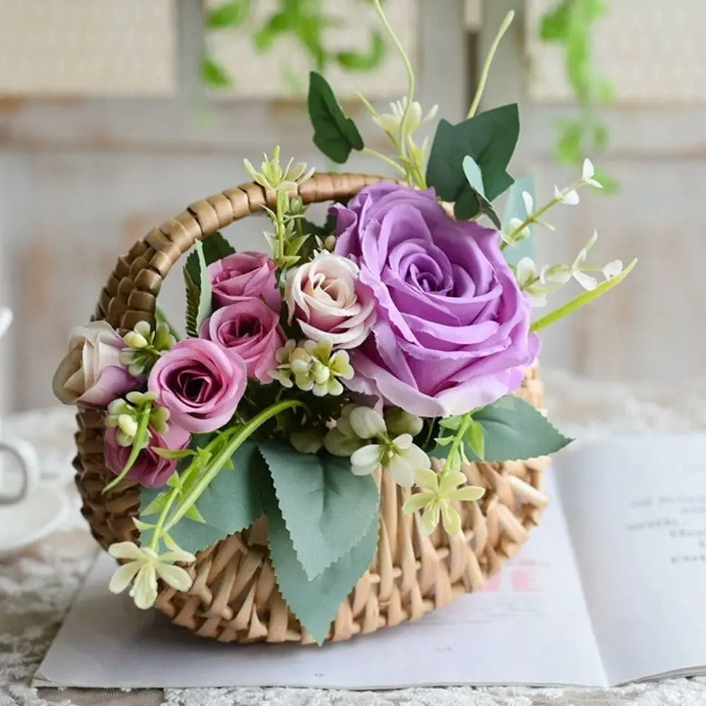 Braided basket in half-moon rattan with robust handle - view 3