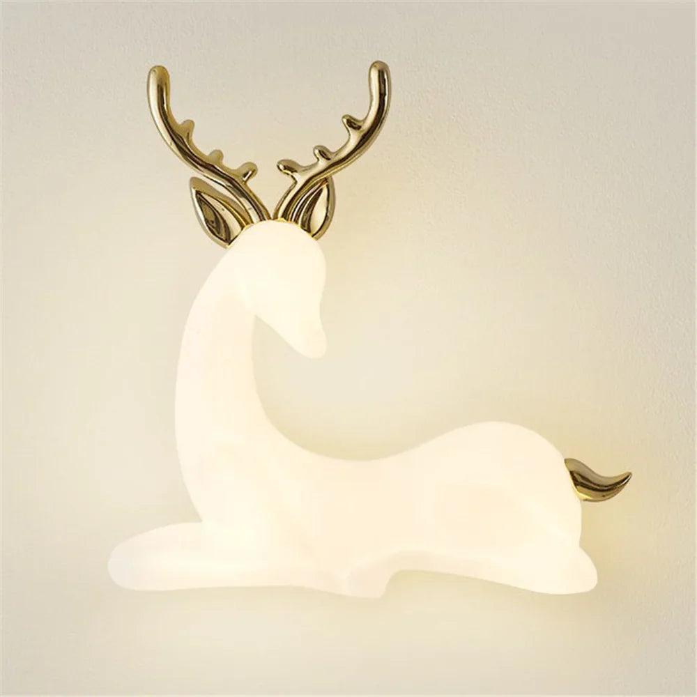 Nordic wall sconce in decorative metal for baby room - view 4