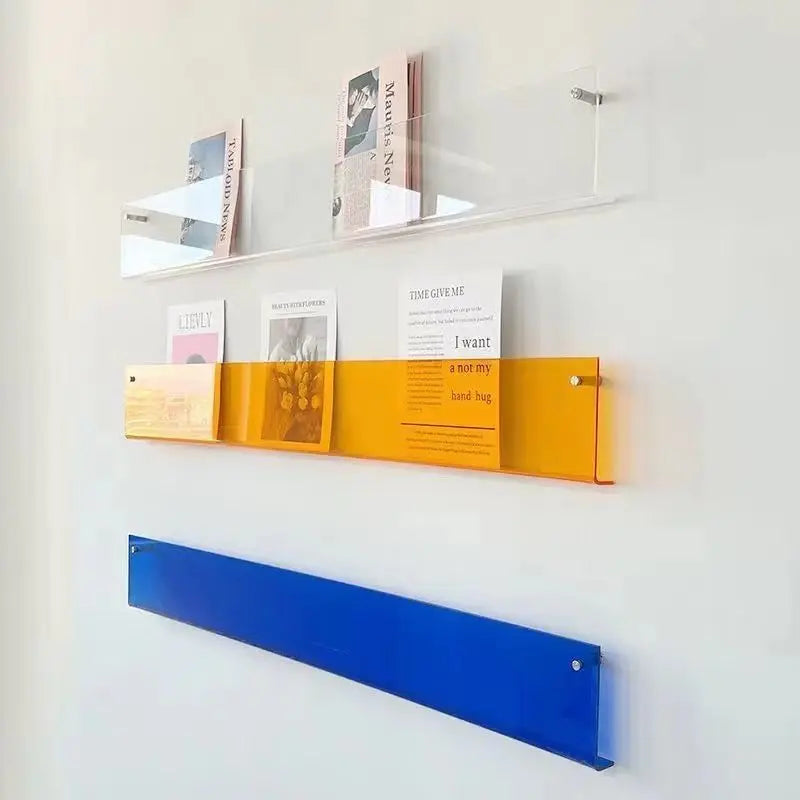 Transparent acrylic wall holder for magazines and books - view 4
