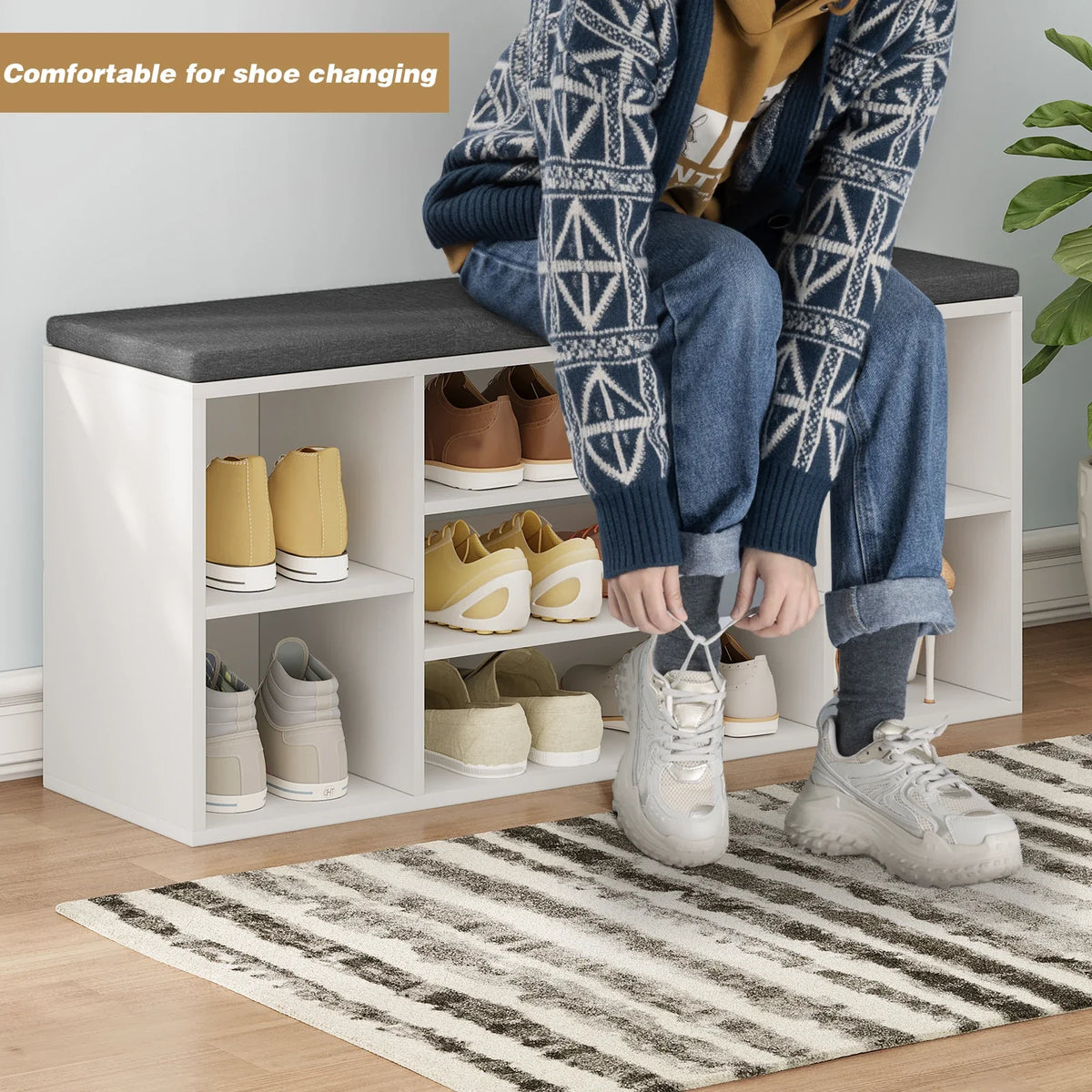 Shoe storage bench with cushion and practical compartments - view 5