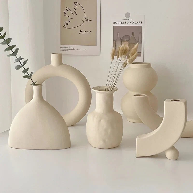 Modern ceramic vase for dried flowers interior decoration