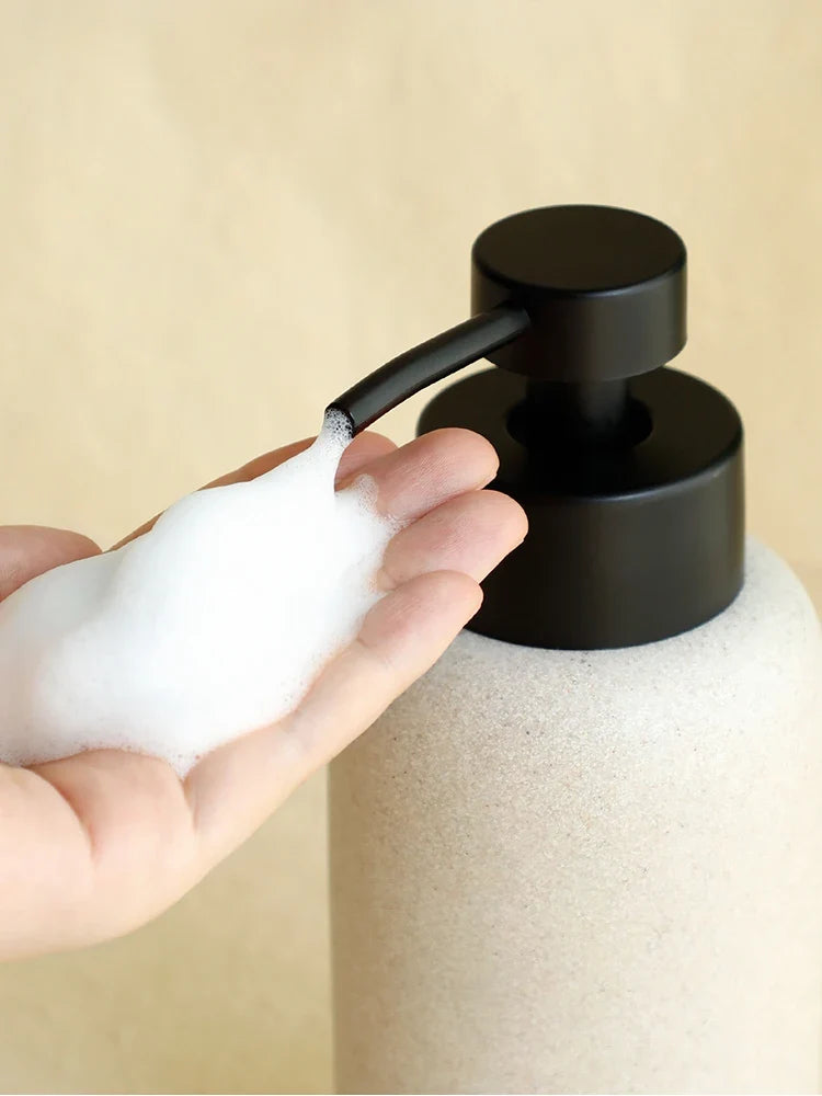 Hand rechargeable foam soap dispenser - view 4