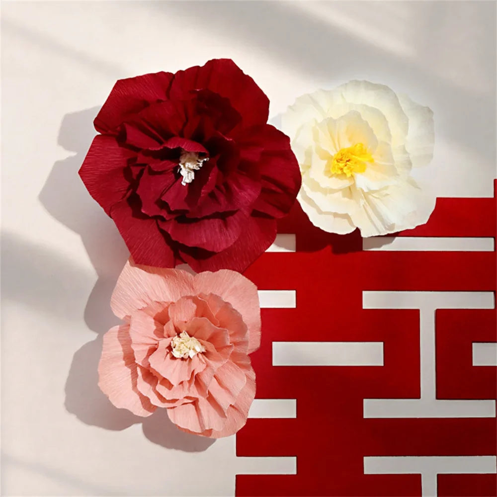 Large flower party decoration in red paper for festive events - view 4