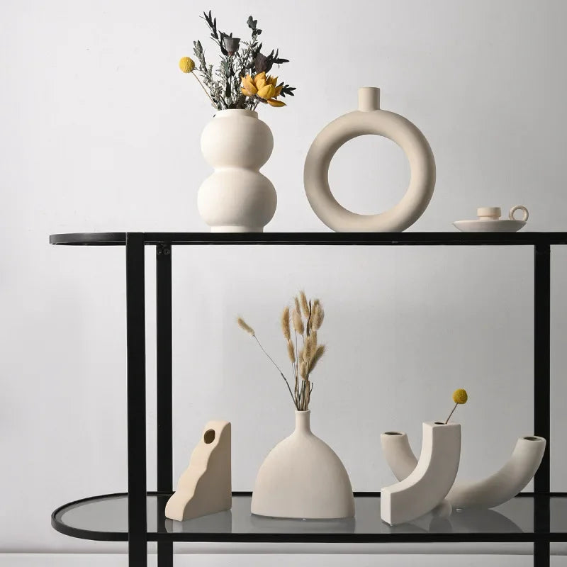 Modern ceramic vase for dried flowers interior decoration - view 4