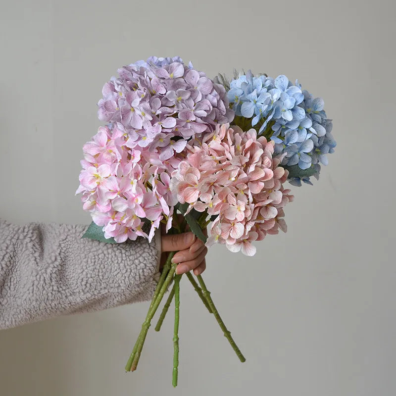 Realistic artificial hortensia flower for wedding and floral decoration