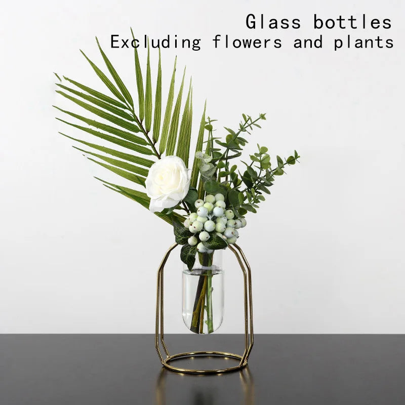 Geometric vase in forged metal for modern decoration - 01