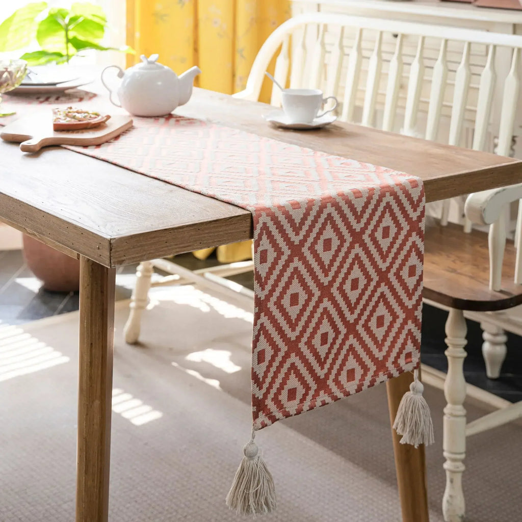 Geometrical table runner beige bohemian pompon - Meal mat-30cm