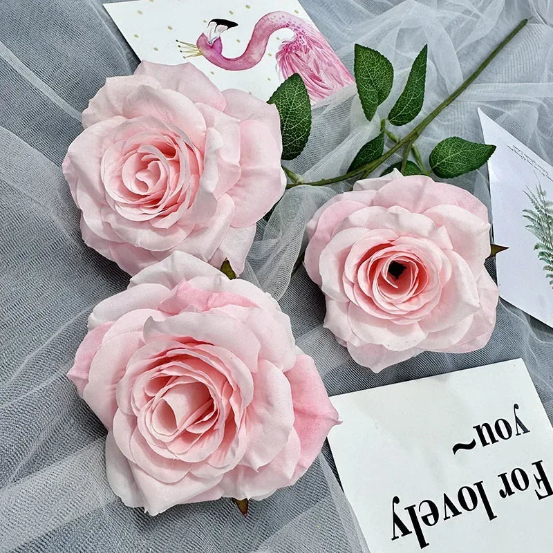 Floral silk decoration with rose wines and branches for parties - Pink