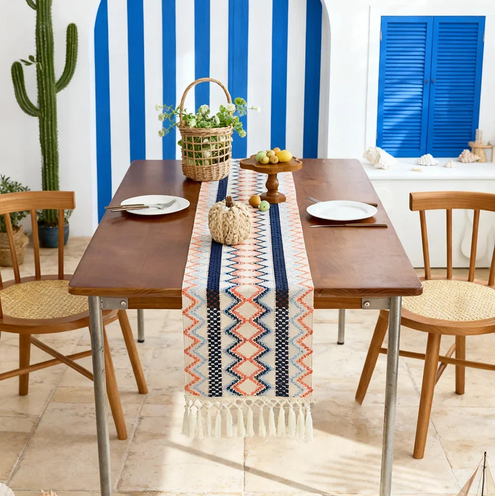 Bohemian table runner Aztec patterns beige pom-poms - view 2