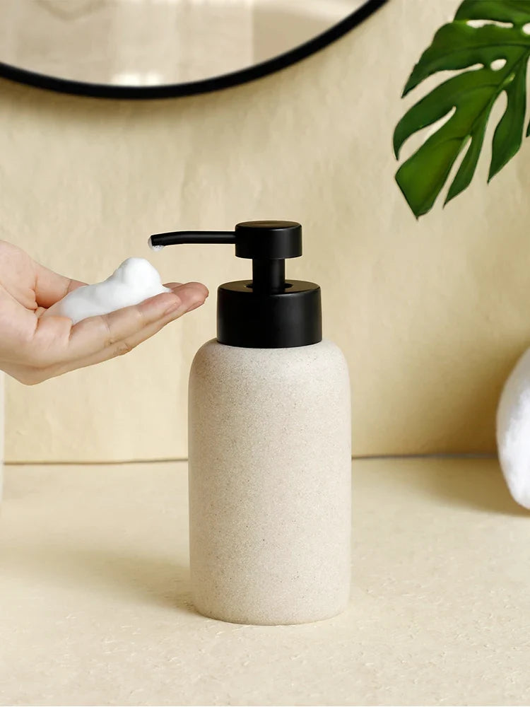 Hand rechargeable foam soap dispenser