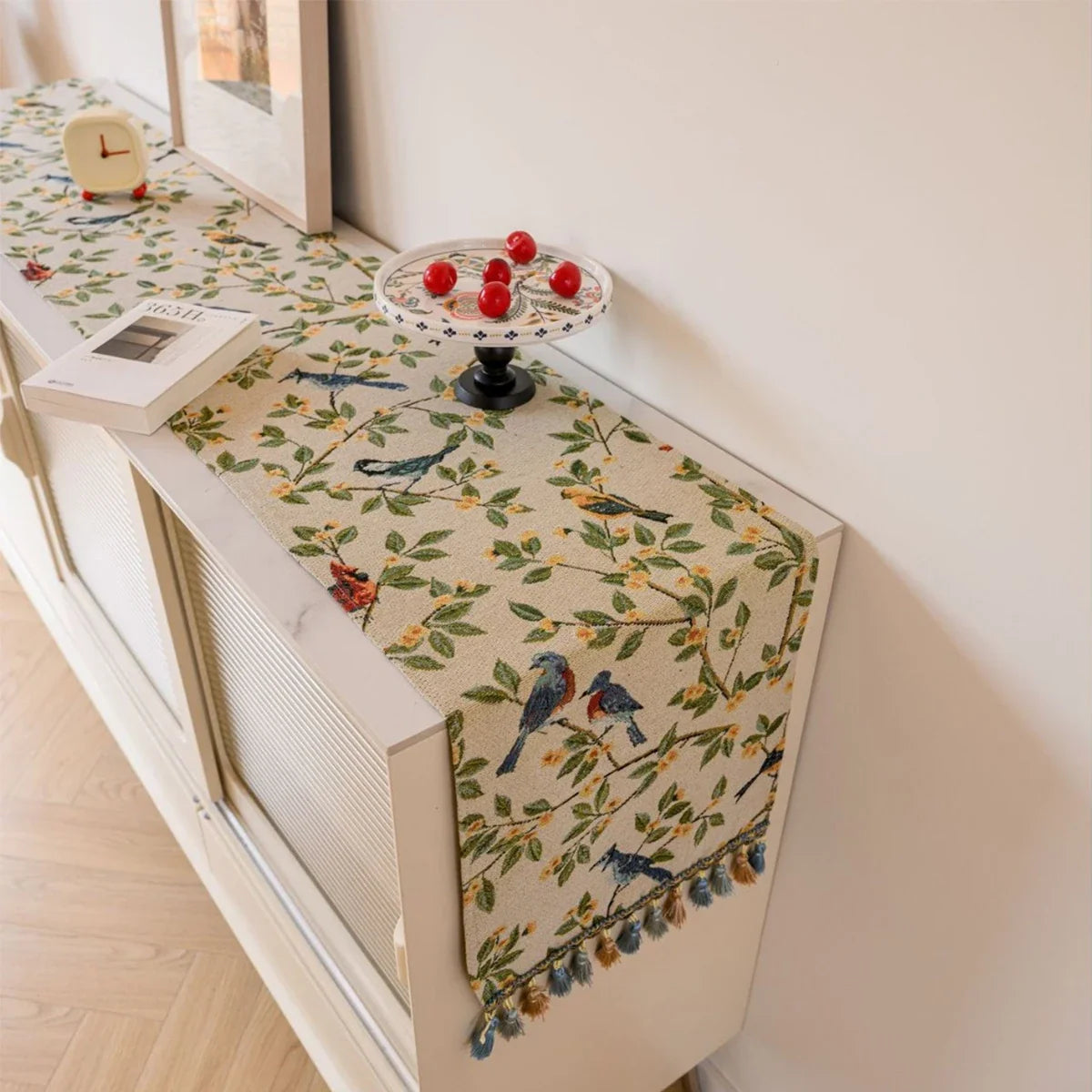 Jacquard table runner animal style northern pom-poms - view 4