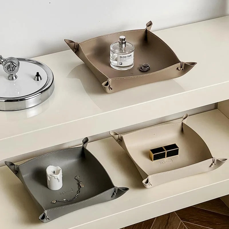 Leather storage tray for dice jewelry and keys - view 4