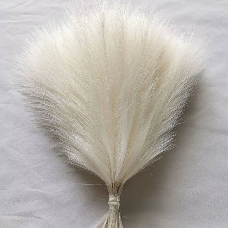 10 bouquets artificial pampa grass for interior decoration - Milky White / 30 Pieces