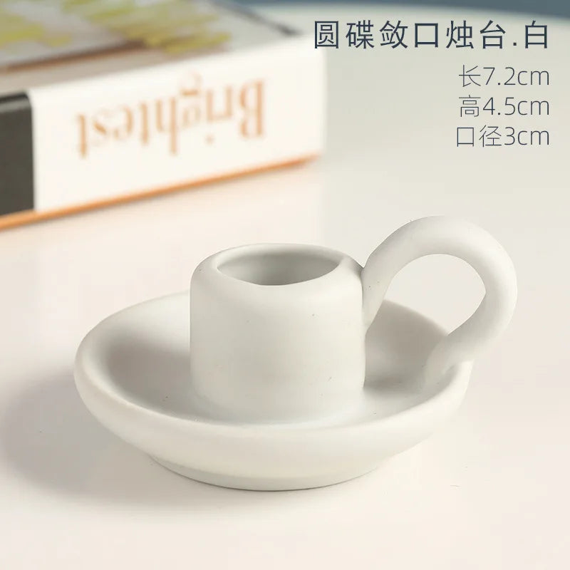 Nordic ceramic candle holder for elegant interior decoration - Closed Mouth-White