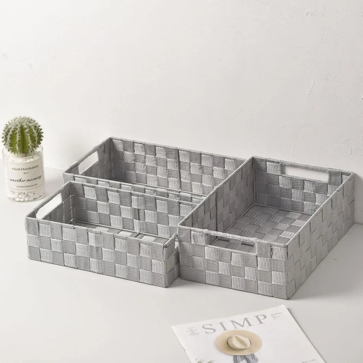 Easy and versatile woven storage basket for various objects - view 3
