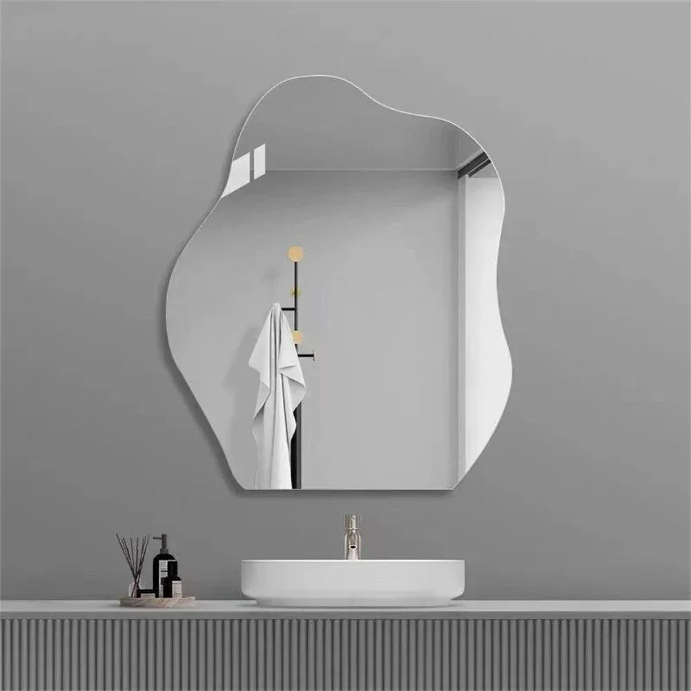 Decorative acrylic wall mirror in unbreakable acrylic for home - 33x40cm