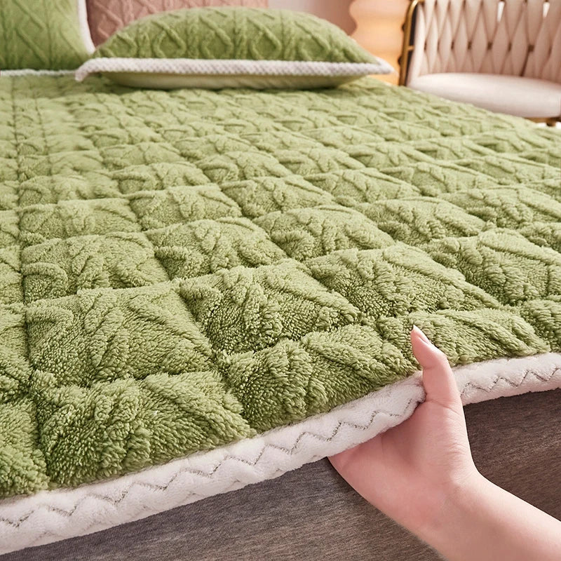Soft velvet lamb surmatelas for students and dormitories - view 5