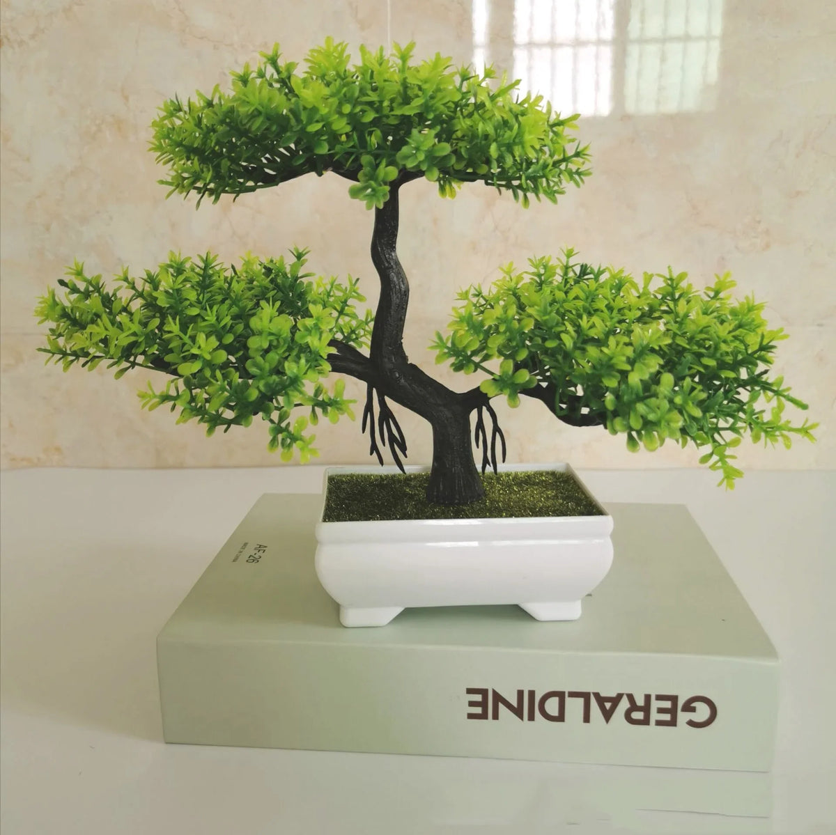 Artificial bonsai potted plants for interior decoration and events - Green