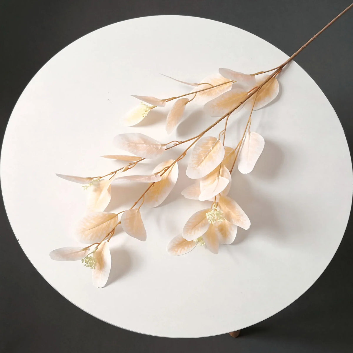 Eucalyptus leaves branches in artificial silk for floral decoration - view 2