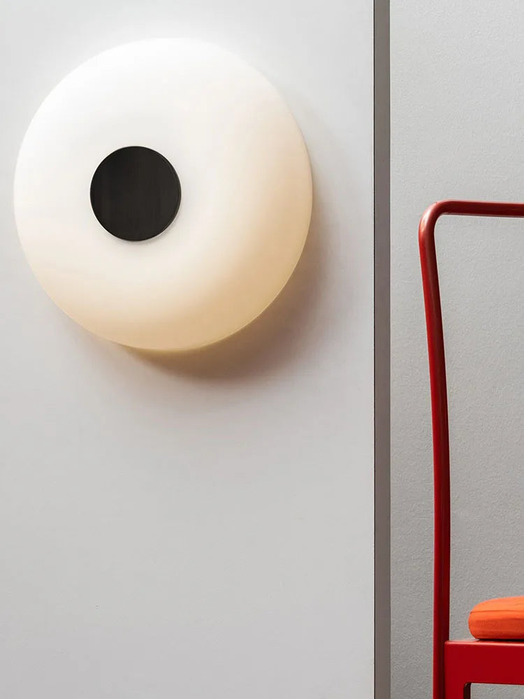 Wall sconce artistic design for a modern and creative atmosphere - view 2