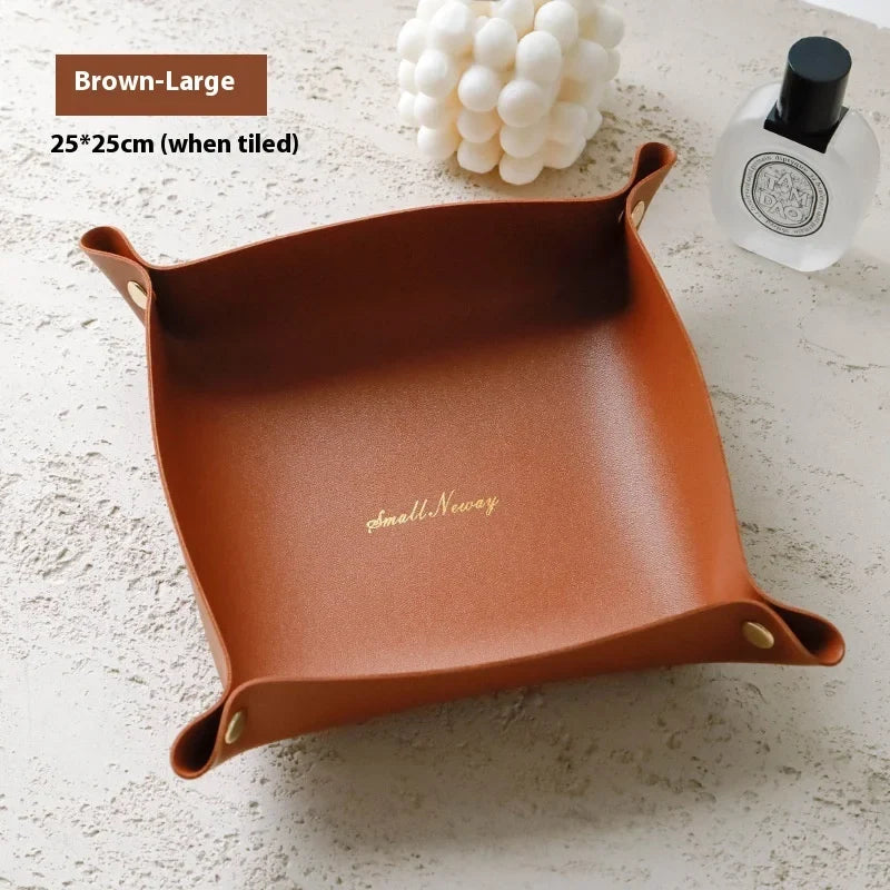 Leather Key and Cosmetic Storage Box in White, Chocolate or Green - Chocolat