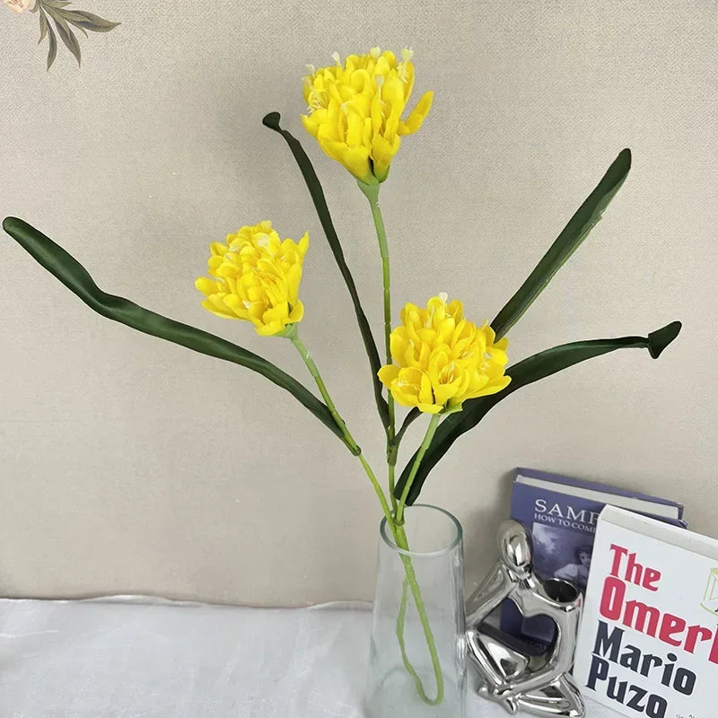 Artificial silk flowers for wedding decoration and garden