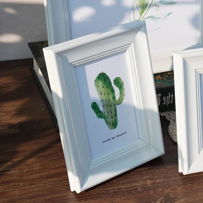 Simple wall picture frame for elegant interior decoration - Color 4 / 6 inches - 10.2 x 15.2 cm