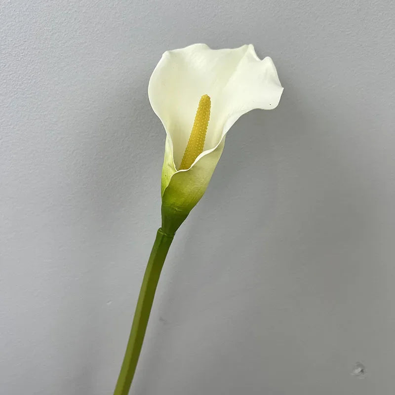 Set of 4 artificial calla lys for wedding decoration - White