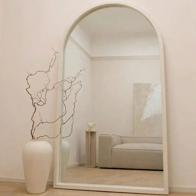 Circular decorative mirror for an elegant bohemian atmosphere - view 5