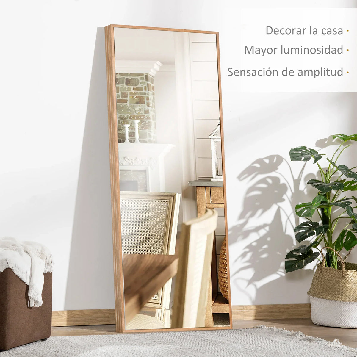 Decorative wall mirror for elegant and modern interior - view 4