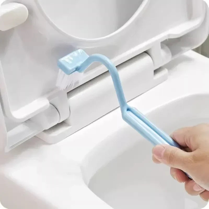 Curved toilet brush with wall fastening with soft hair