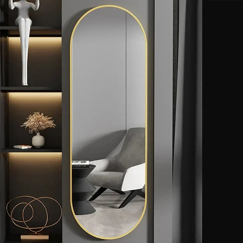 Eye-catching mirror oval design in full length metal
